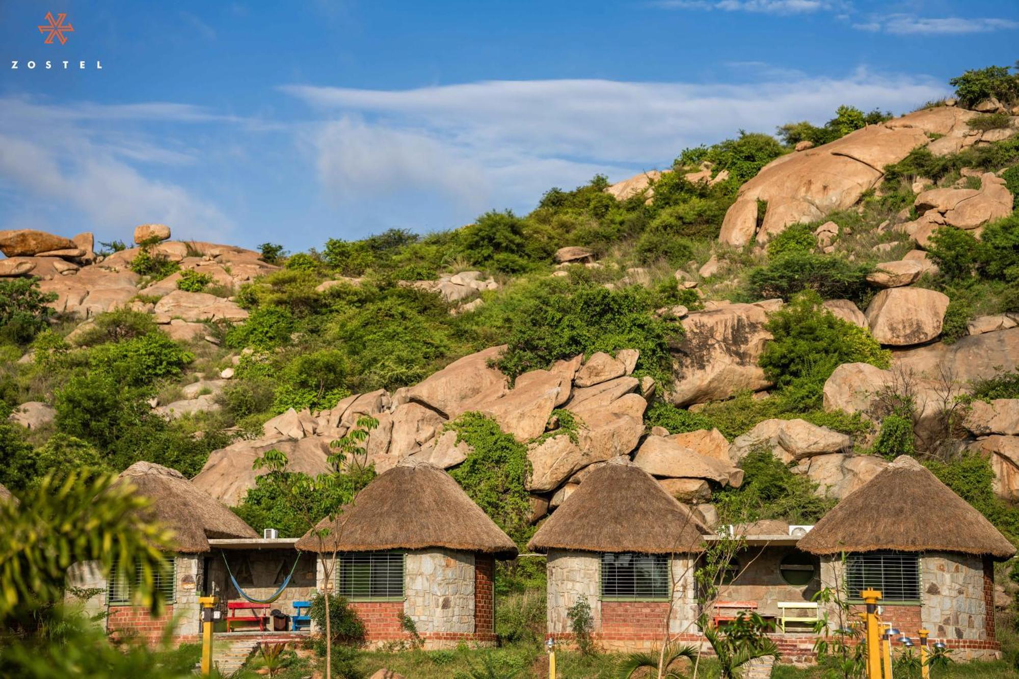 Zostel Hampi Hostel Exterior photo