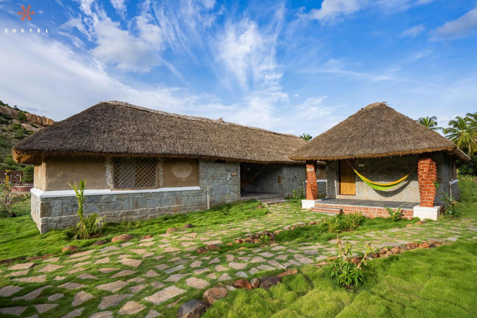 Zostel Hampi Hostel Exterior photo